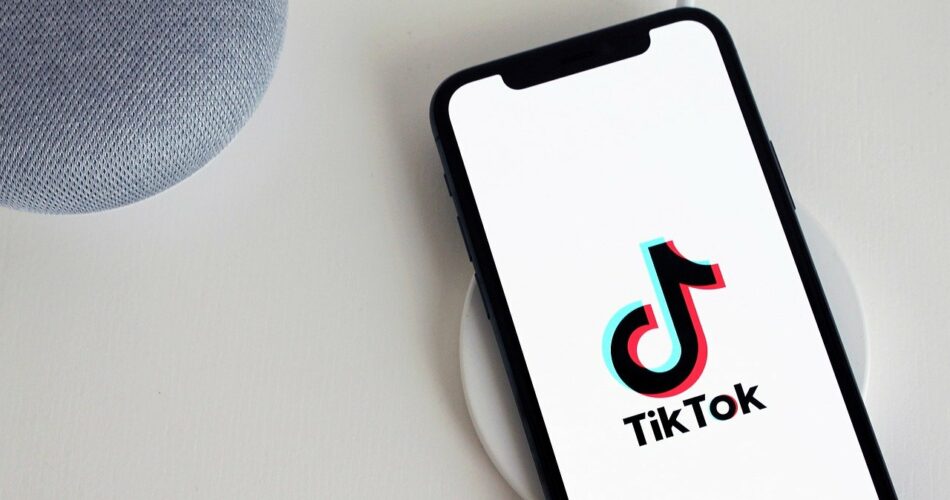 L'Europe s'oppose à TikTok au sujet des publicités ciblant les enfants