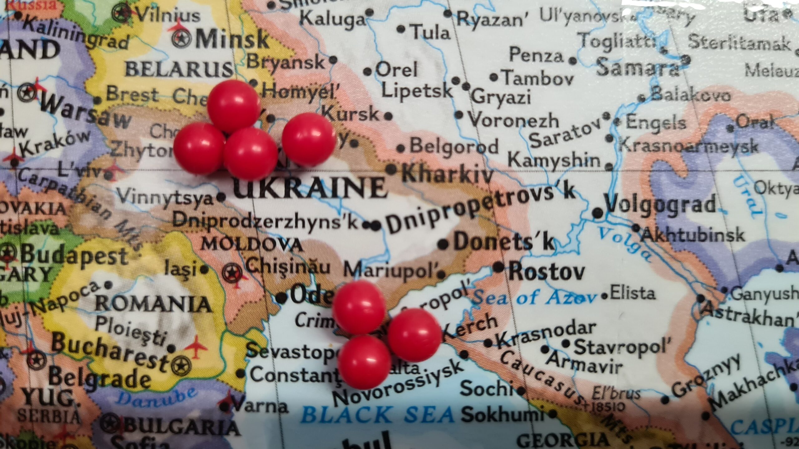 Pourquoi les troupes russes ont-elles attaqué l'Ukraine