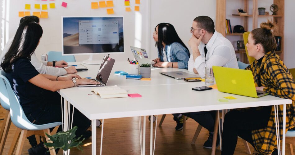 Plan 1 jeune, 1 solution : Toutes les solutions pour l'avenir des jeunes